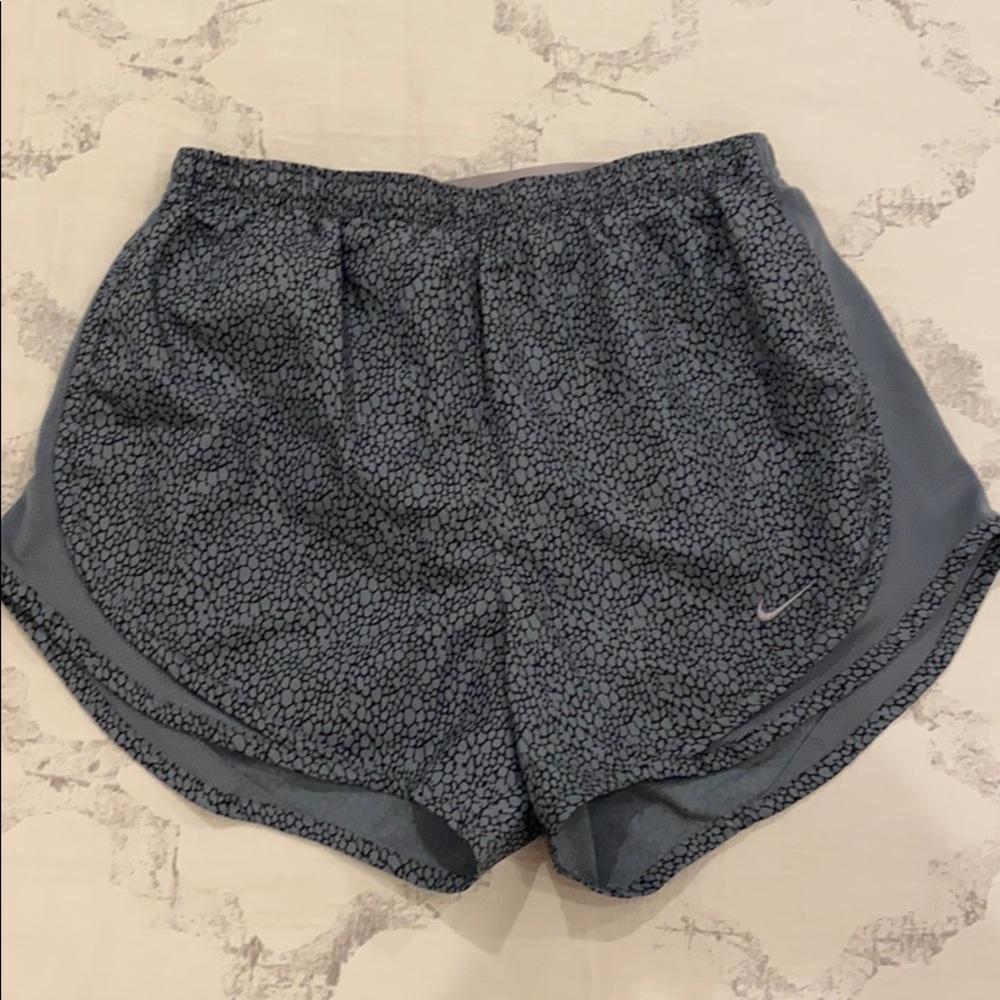 Nike Women Dri-Fit running shorts small